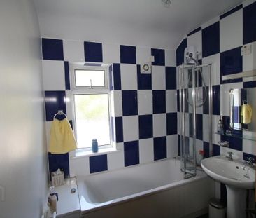 18 Plantation Street, Killyleagh, BT30 9QW - Photo 3