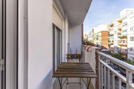 Carrer del Poeta Mas i Ros, Valencia, Valencian Community 46022 - Photo 4