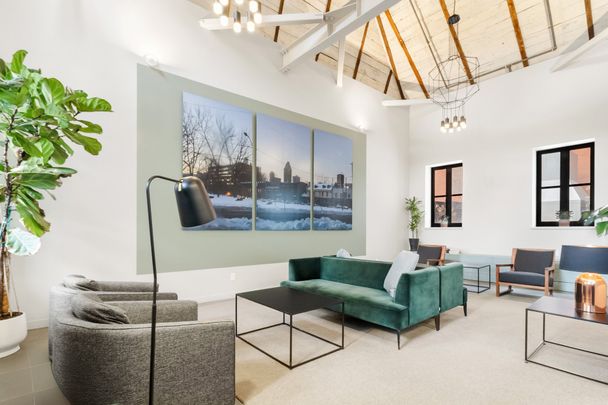175 Rue de la Montagne, Montréal (Le Sud-Ouest), QC H3C - Photo 1