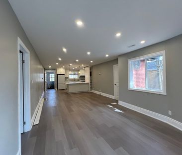 For Lease - 73 Murray Drive, Aurora, Ontario - Photo 5