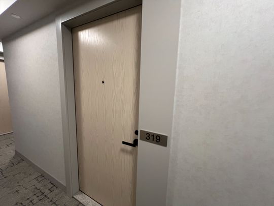 For Lease - 195 Commerce Street Unit# 319, Vaughan, Ontario - Photo 1