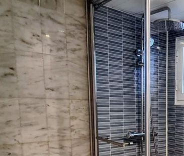 2 bedroom luxury Flat for rent in Nueva Andalucia, Spain - Photo 3