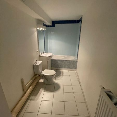 Location Appartement 2 pièces 44m² - Photo 3