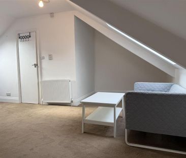 3 bedroom maisonette to rent - Photo 1