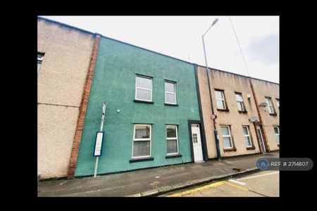 2 bedroom terraced house to rent - Photo 3