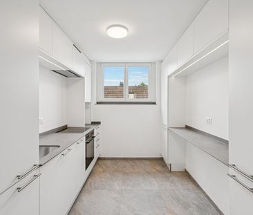 Wohnen auf höchstem Niveau Traumhafte 6.5-Zimmer-Maisonette nach T... - Photo 2