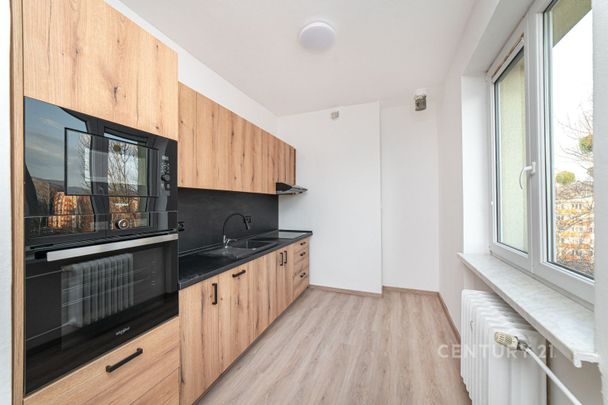 Pronájem bytu 1+1 36 m² - Photo 1