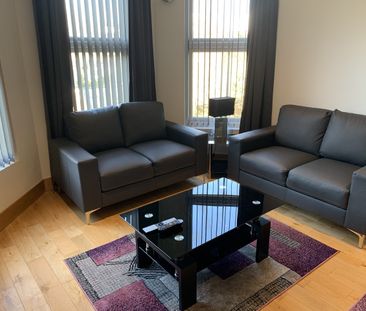 1 Bed Flat, Christchurch Avenue, NW6 - Photo 2