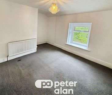 Grwyne Terrace, NP12 - Photo 2