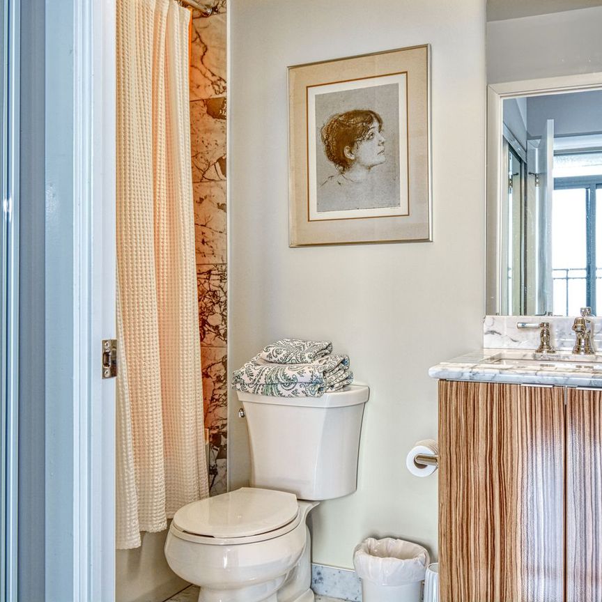 For Lease - 800 Lawrence Avenue Unit# 2014, Toronto, Ontario - Photo 1