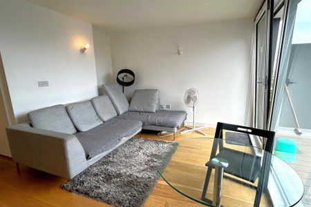Studio to rent - Photo 5