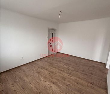 Apartament 2 Camere Proaspat Renovat | Tomis Nord, Chiar Langa Liceul - Photo 6