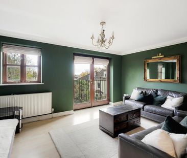 3 bedroom end of terrace house to rent - Photo 1