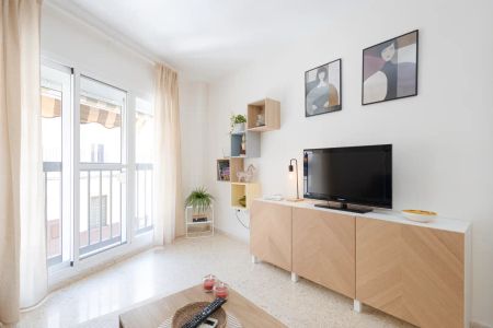 Piso de alquiler en Carrera de Capuchinos, 29, El Molinillo - Capuchinos - Photo 3