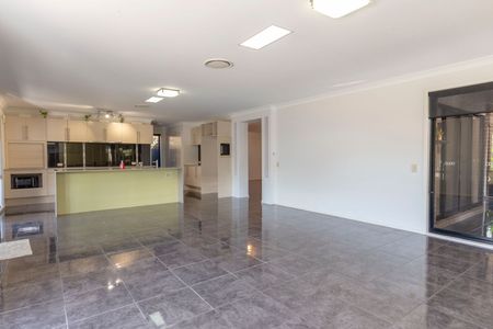 Home For Rent - Photo 2