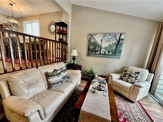 For Lease - 615 Tenth Street, Collingwood, Ontario - Photo 1