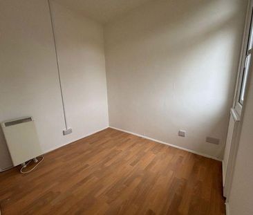 2 bedroom bungalow to rent - Photo 4