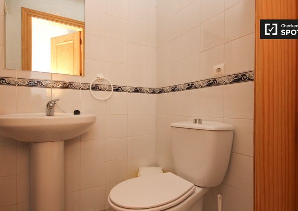 granada, Andalusia 18002