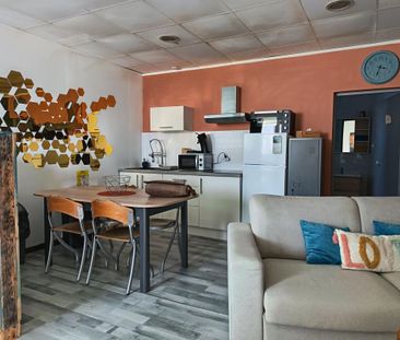 Location Appartement 2 pièces Meublé 32m² ST QUENTIN LA MOTTE CROIX... - Photo 3