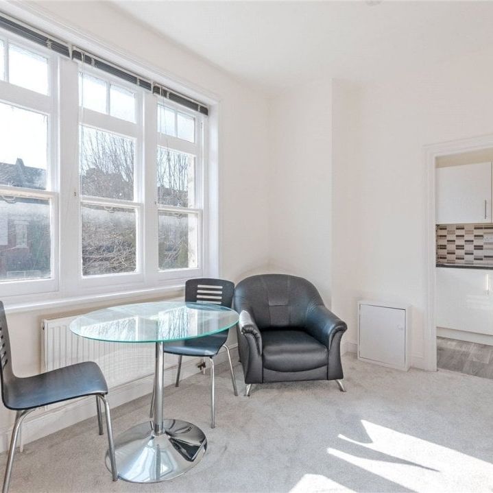 Stanley Gardens - Photo 1