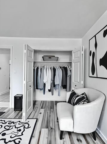 33 Boulevard Brunswick, Montréal, QC - Photo 3