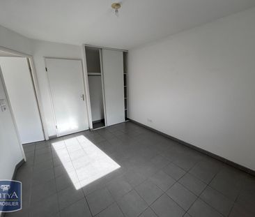 Location Appartement 2 pièces 39m² NOEUX LES MINES 62290 - Photo 4
