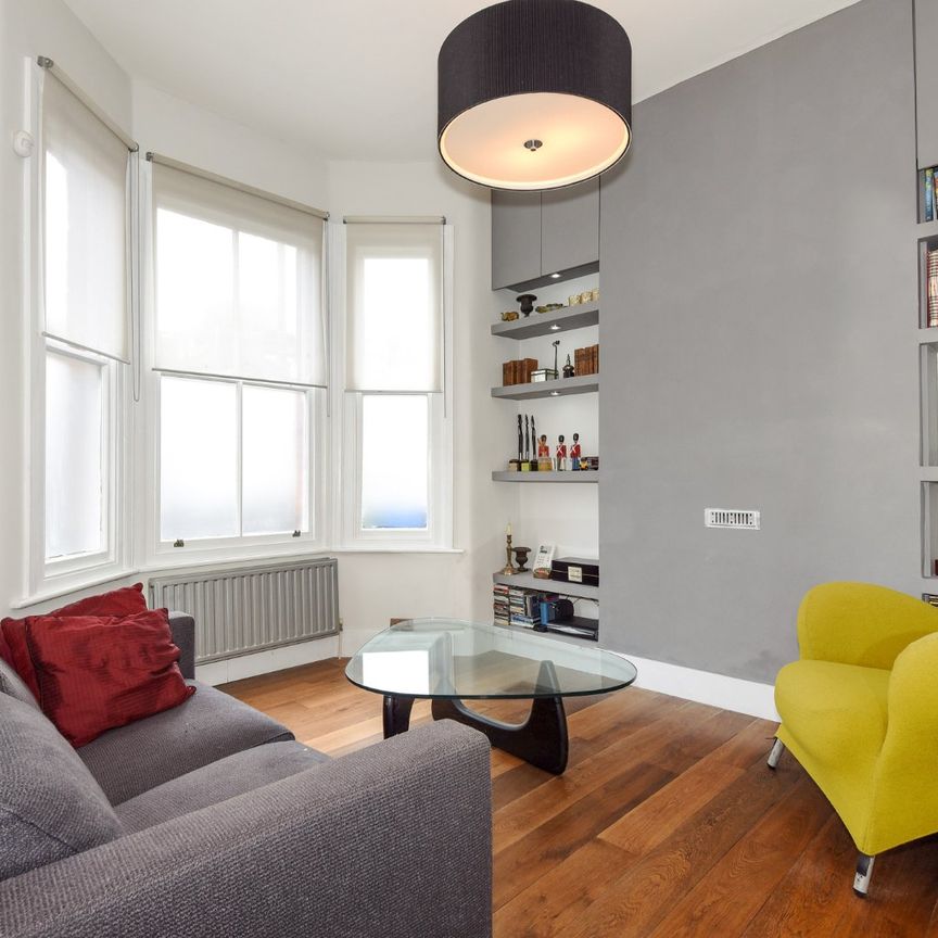 Badsworth Road, Camberwell, London, SE5 - Photo 1