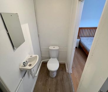 Studio Flat, London Road, CR0 - Photo 6