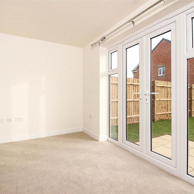 2 bedroom end of terrace house to rent - Photo 1