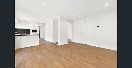 Spacious 3-Bedroom Home with Study in Prime Sunbury Location - Photo 5