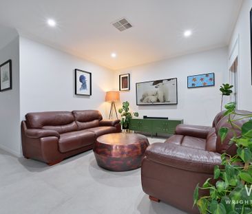 50 Rosso Meander, Woodvale WA 6026 - House For Rent | Domain - Photo 3