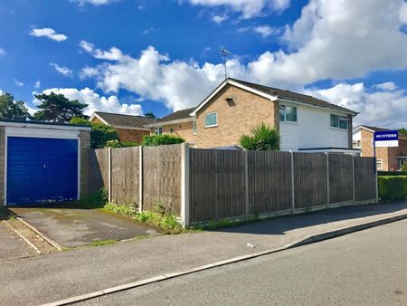 3 bedroom House To Let - Photo 2