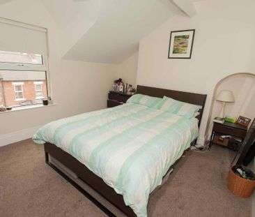 8 Adelaide Avenue * ROOM Only*, Belfast, BT9 7FY - Photo 3