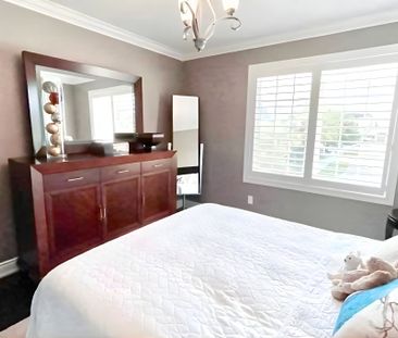 For Lease - 2384 Hollybrook Drive, Oakville, Ontario - Photo 2