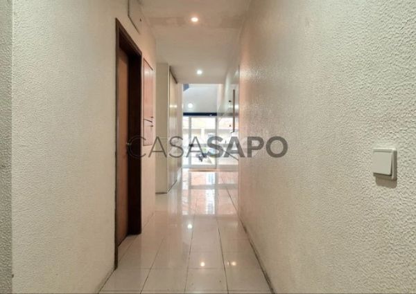 Apartamento T3 para alugar na Amadora