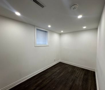 For Lease - 177 Aberdeen Avenue, Vaughan, Ontario - Photo 1