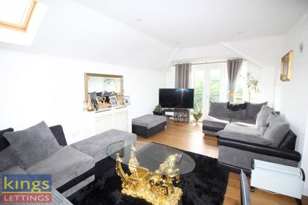 2 Bedroom Apartment To Let - Photo 3