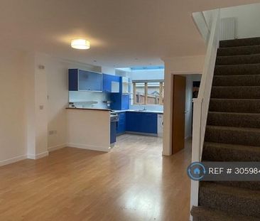 2 bedroom terraced house to rent - Photo 6