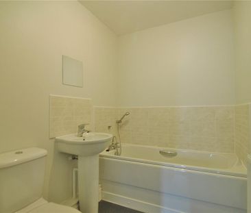 2 bedroom apartment to rent - Photo 6
