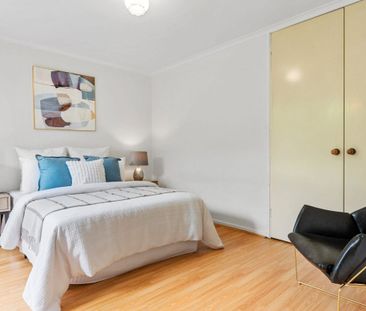 2/300-302 Blackburn Road, Glen Waverley - Photo 3