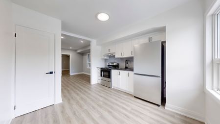 For Lease - 253 Oakwood Avenue Unit# 1, Toronto, Ontario - Photo 5