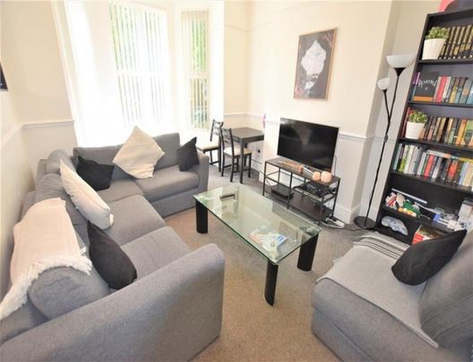 4 Bedroom Terraced To Let - Photo 1