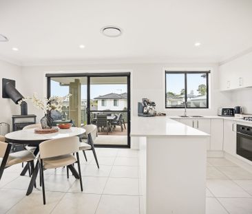 Double Story Family Home - Photo 2