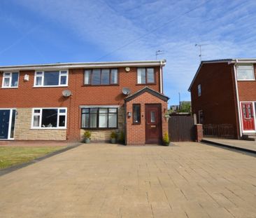 3 Bedroom Semi-Detached House - Photo 6
