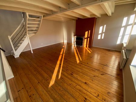 À LOUER – T3 en duplex de 55 m², Rue de Jemmapes – Vieux-Lille réf 110-003 - Photo 2