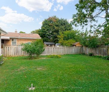 For Lease - 394 Paliser Crescent, Richmond Hill, Ontario - Photo 5