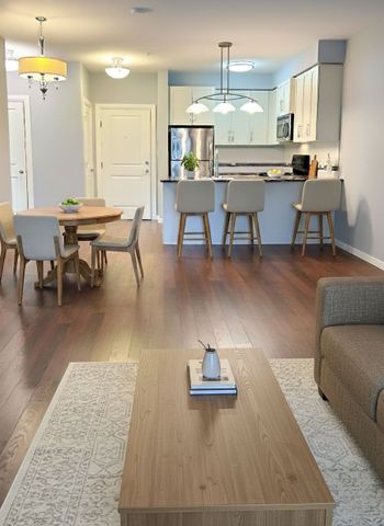 THURSTON APTS - 207 - T207 - Photo 2