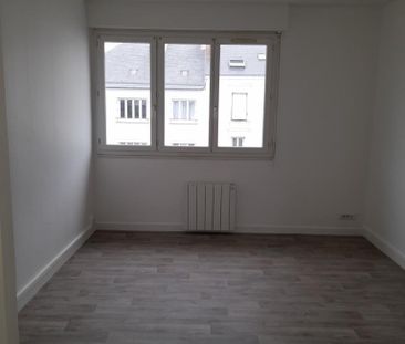 Location Appartement 1 pièce 27m² ST NAZAIRE 44600 - Photo 5