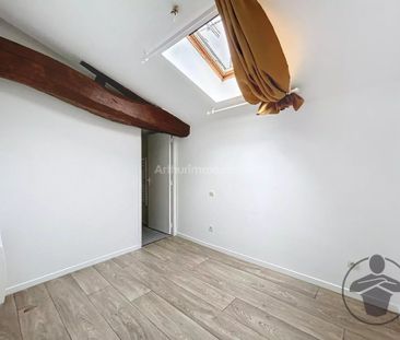 Location Appartement 2 pièces 28 m2 à Saint-Médard-de-Guizières - Photo 5