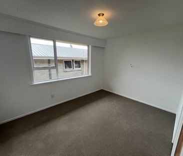 Renovated Four-Bedroom Merrilands Home - Photo 2